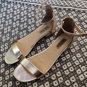 Steve Madden Sandles